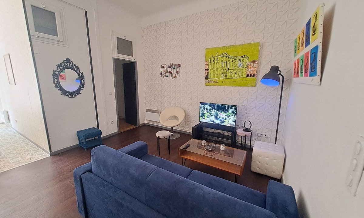 Les Grands Carmes Apartment | Au Méditerranéen