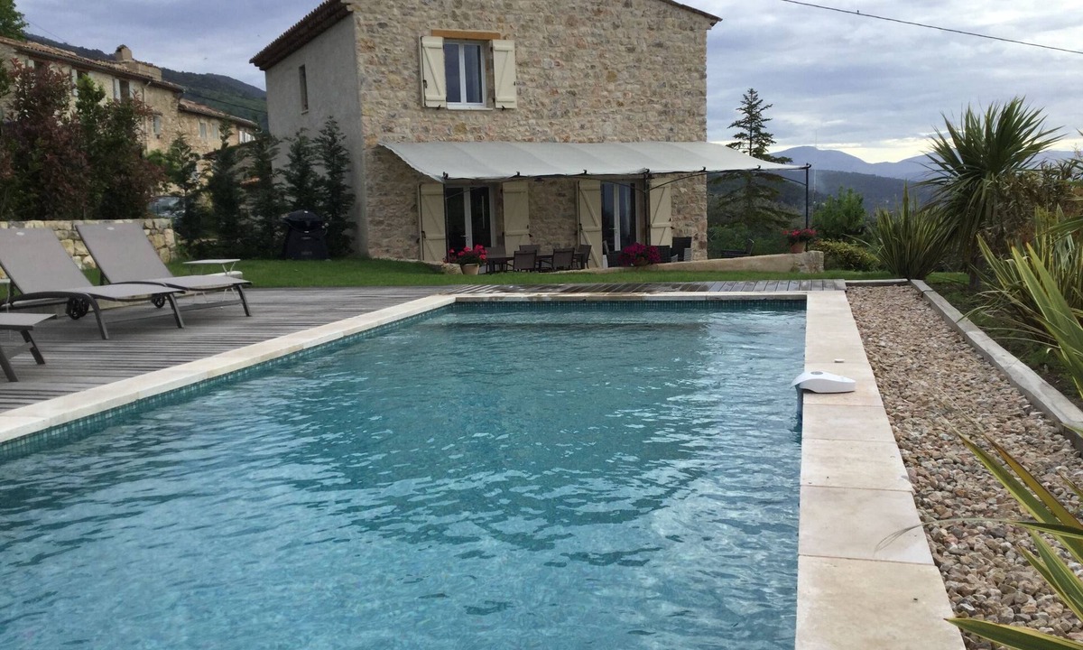 Seillans House | Beautiful country house with panoramic view heated swimming pool indoor outdoor wifi