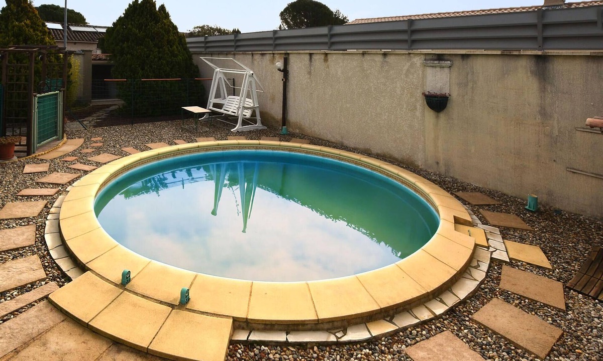 Caromb House | Beautiful home in Caromb with WiFi