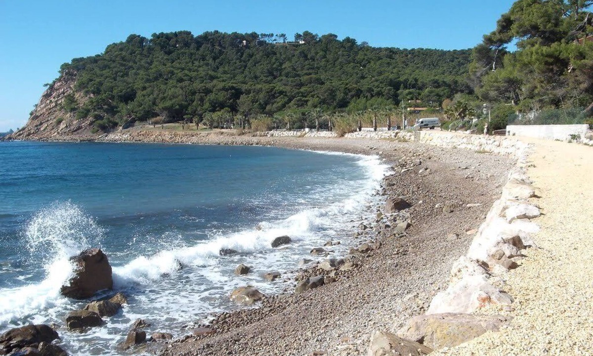 Saint-Mandrier-sur-Mer Apartment | Beautiful modern apartment, everything on foot