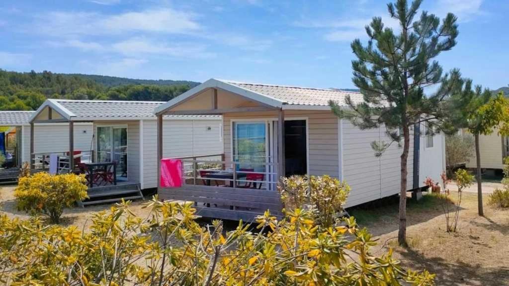Saint-Mitre-les-Remparts Other | Camping 3 étoiles - Piscine - ccbaega