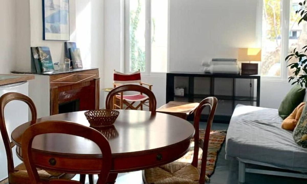 Le Rouet Apartment | Charmant Duplex Avec Balcon