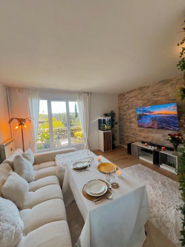 Draguignan Apartment | Charmant T3 avec clim et parking gratuit