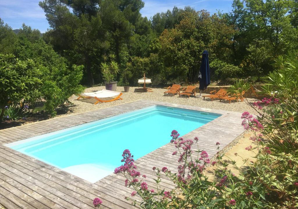 Faucon House | Charming cottage in Faucon with pool