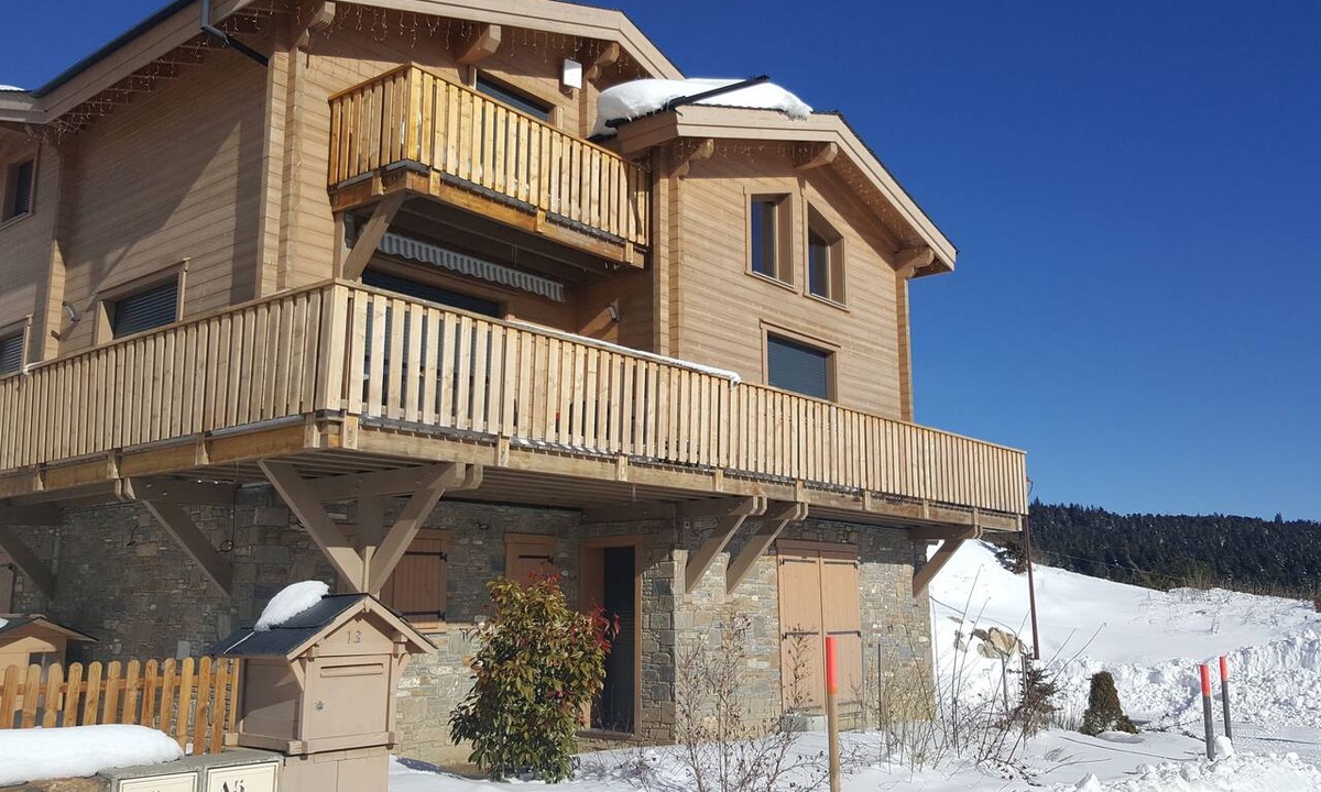 Superbolquere Ski Chalet | Charming T3- 6 beds in lower chalet with magnificent views
