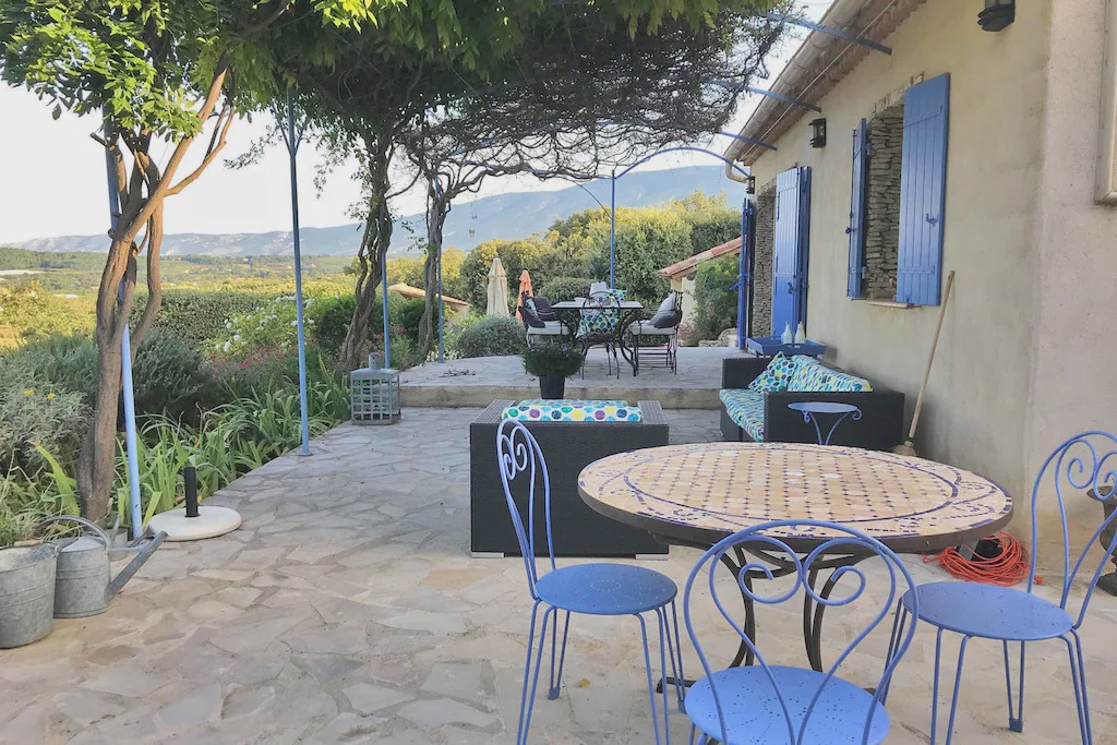 Villes-sur-Auzon Villa | Charming Villa in Villes-sur-Auzon with Swimming Pool