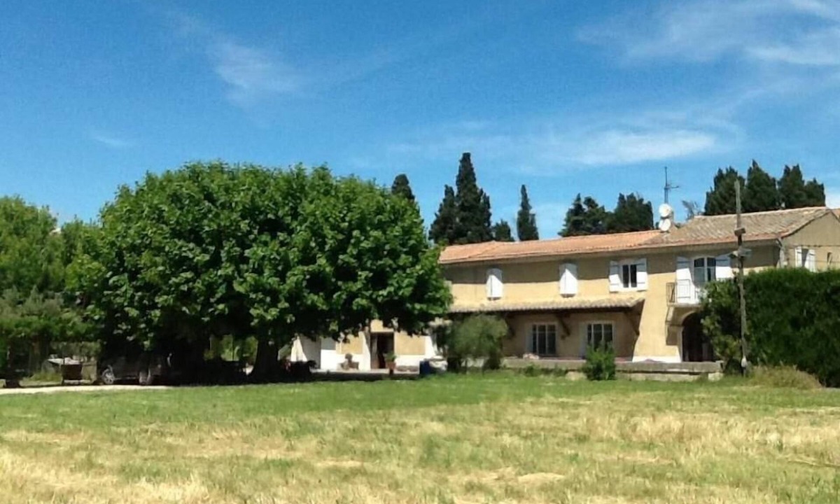 Chateaurenard Apartment | Chateaurenard: Apartment/flat - Chateaurenard