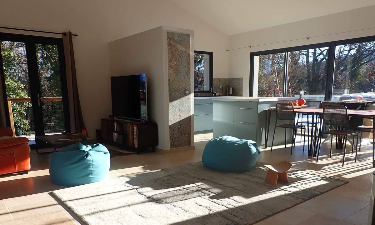 Pierrevert Villa | Comfort and Light, between Luberon and Verdon