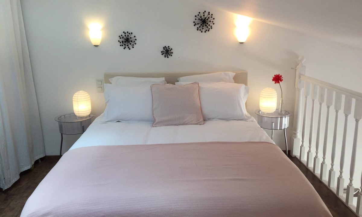Curbans Apartment | Comfortable gîte with swimming pool at the gateway to the Southern Alps