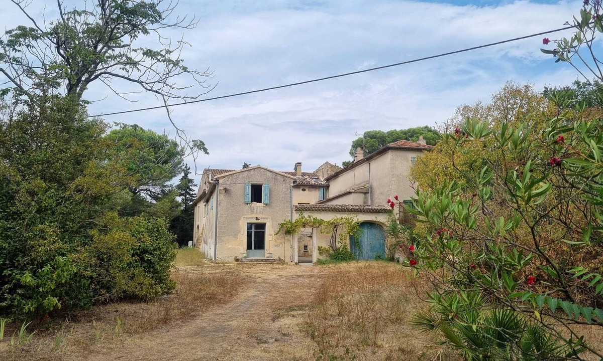 Grillon House | Country house with large swimming pool in the woods, near Grignan