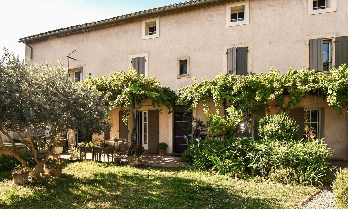 Morieres-les-Avignon Apartment | Cozy apartment in Morières-lès-Avignon
