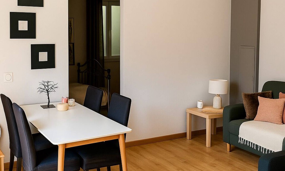 Sernhac Apartment | Cozy apartment very close to Pont du Gard