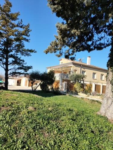 Monteux House | Domaines des confines