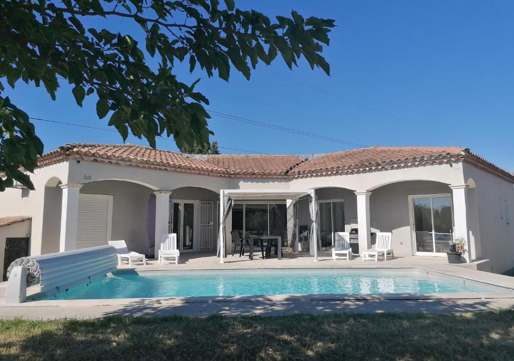 Jonquieres-Saint-Vincent Villa | Entre Provence et Camargue