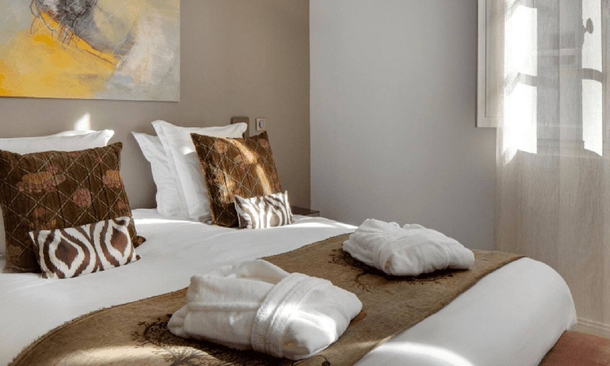 Avignon City Centre Hotel | Exclusive B&B Suites, Apartments, Spa & Fitness La Maison des Augustins