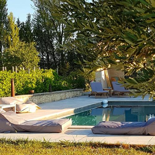 Castillon-du-Gard Bed & Breakfast | Fontaine de Cérier