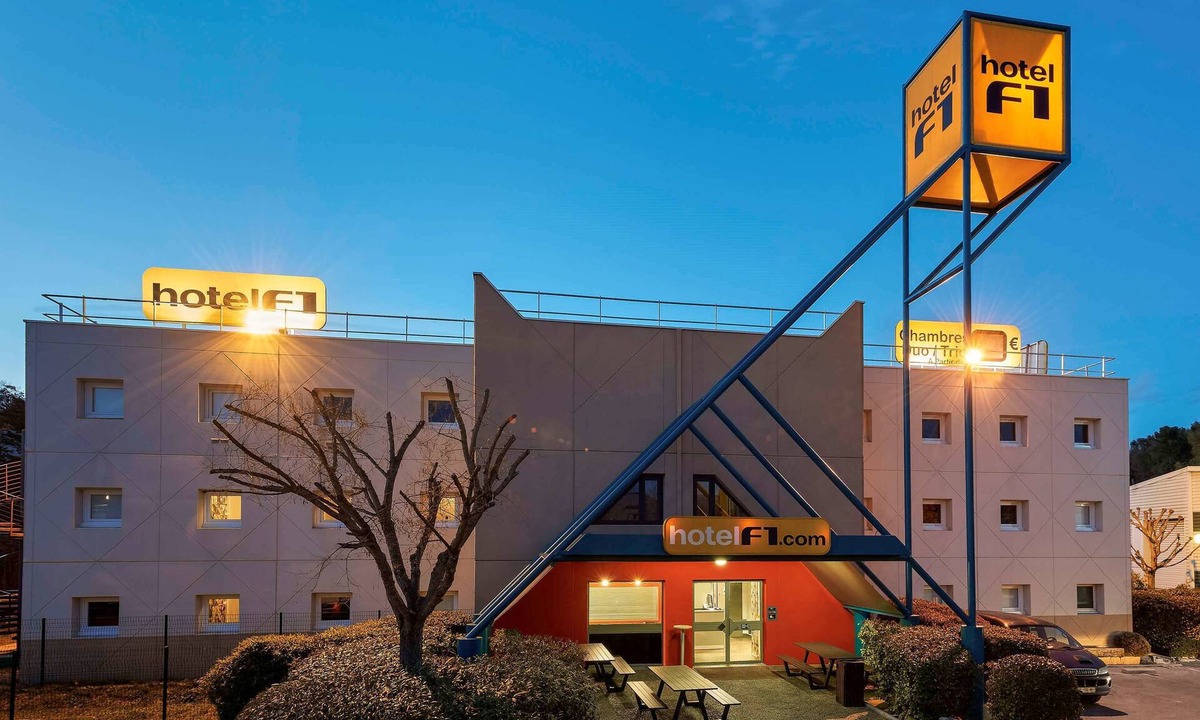 Orange Hotel | hotelF1 Orange Centre Échangeur A7 A9