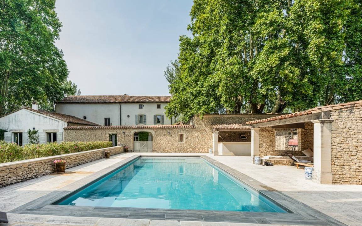 Le Thor House | House ∙ 8 bedrooms ∙ 16 guests