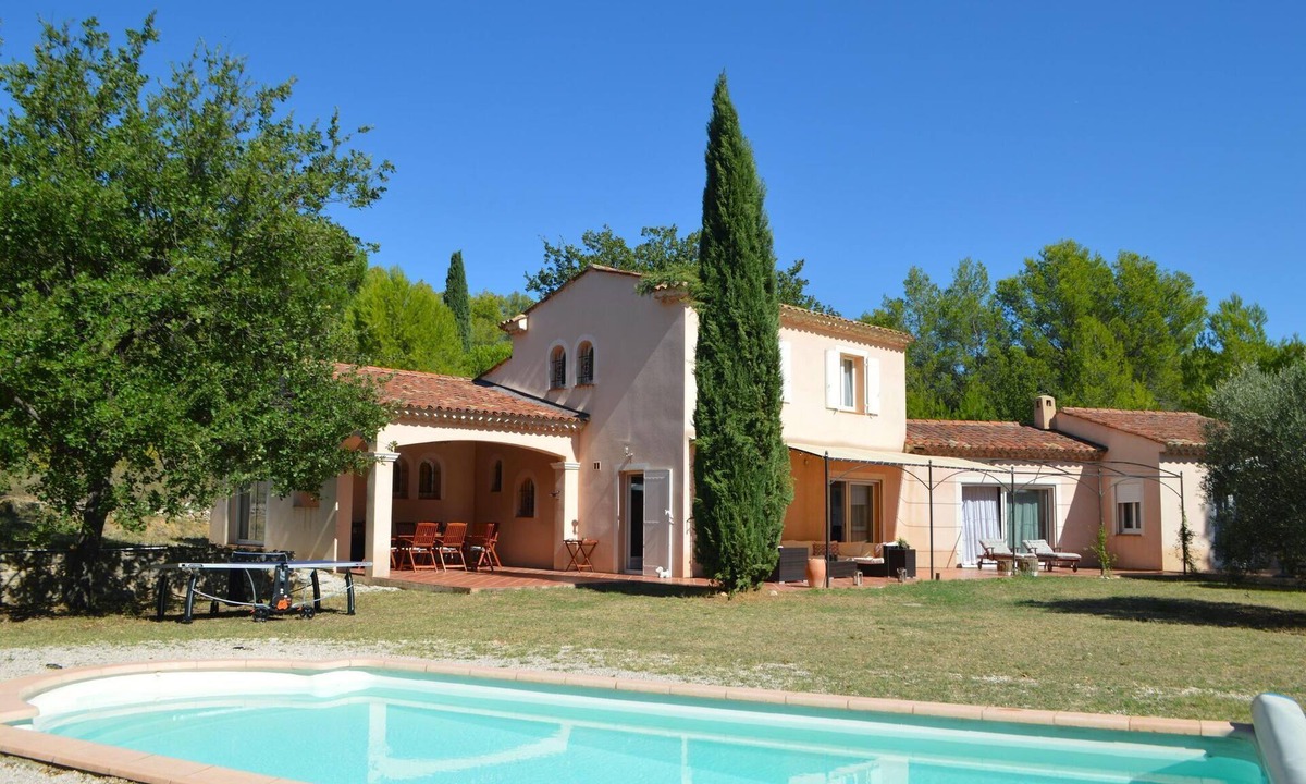 Montfort-sur-Argens House | House in Montfort-sur-Argens with garden