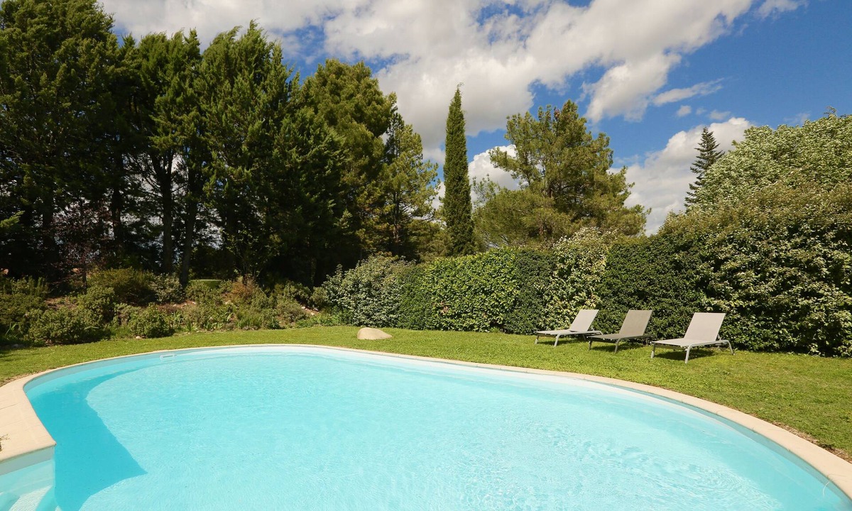 Roussillon Other | La Bastide Magnolia in Roussillon, in the heart of the Luberon region