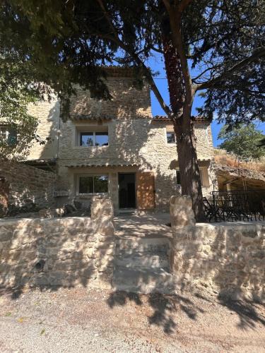 Lauris House | La Maison Du Jas