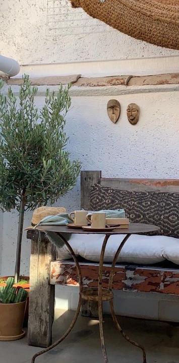 L'Isle-sur-la-Sorgue Apartment | La terrasse du pont jullian charme et calme dans le cœur historique