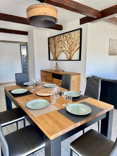 Istres House | La Villa Romana - Spacieux, Confortable et Centrale