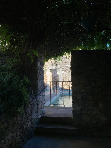 Menerbes House | Le charme au centre du village