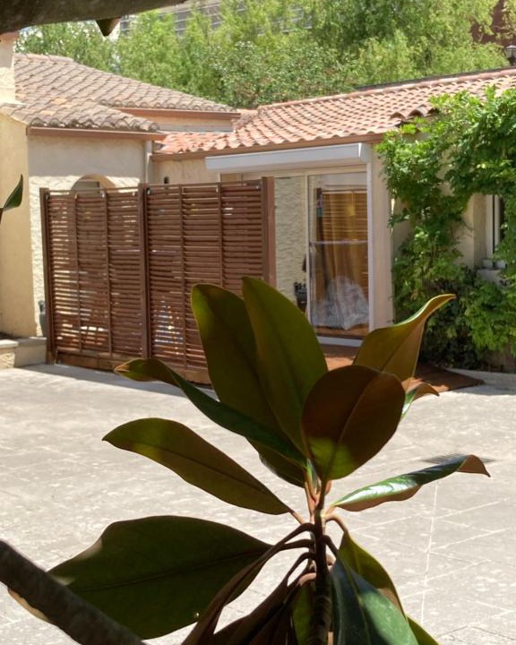 Istres Apartment | le Garden Cocoon