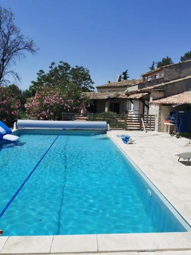 Saint-Maximin-la-Sainte-Baume Bed & Breakfast | Le Mas de Cocagne - Gite et Chambre d'hôte - Piscine et SPA