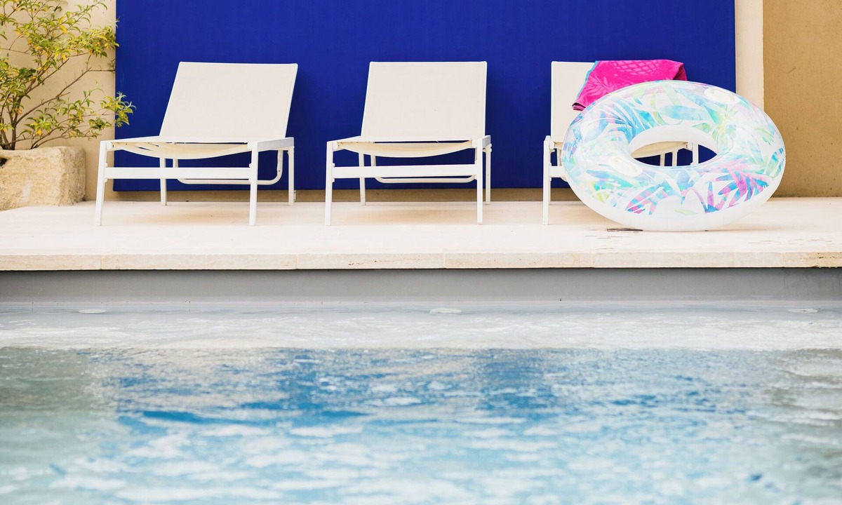 Caumont-sur-Durance House | Le mas des cerisiers, Heated swimming pool