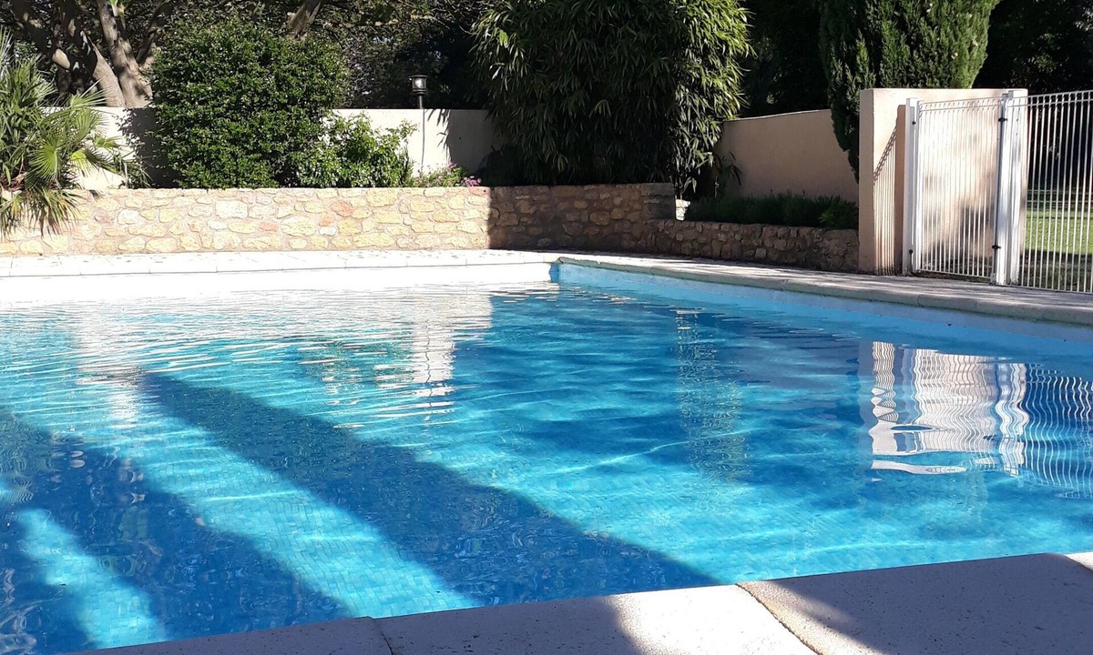 Salon-de-Provence House | Le Mas des Vergers