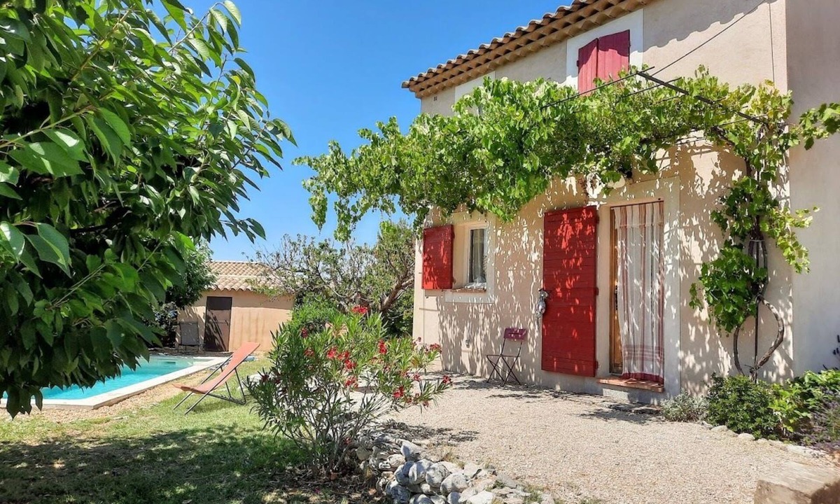 Saint-Saturnin-les-Apt House | Le Petit Mas, Charming Provencal house with private pool, sleeps 2.