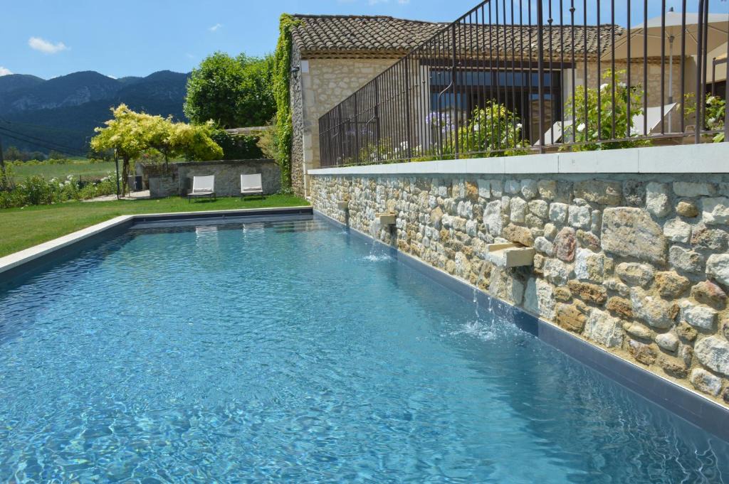 Oppede House | Les Gîtes Du Clos D'Olea