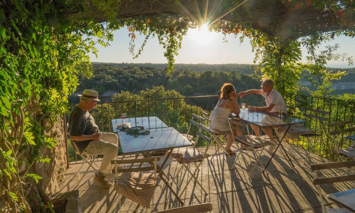 Venasque Hotel | Les Remparts
