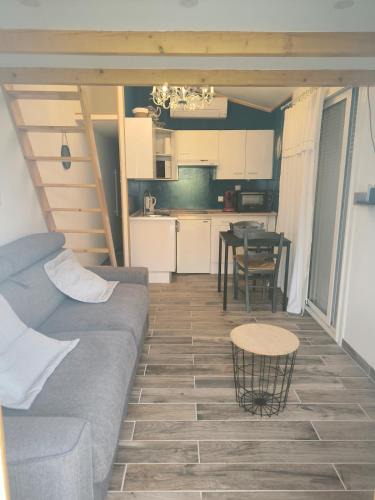 Morieres-les-Avignon Apartment | Logement 2 personnes
