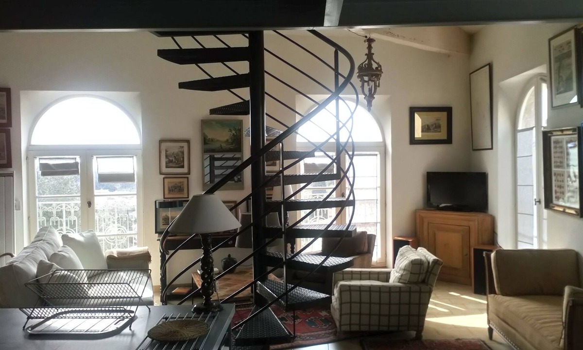 Chateauneuf-de-Gadagne Apartment | Luberon, Avignon, Isle sur la Sorgue