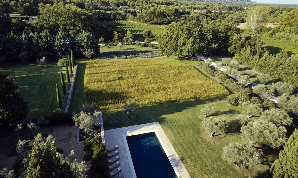 Molleges House | Magnificent home giving an authentic Provençal feel