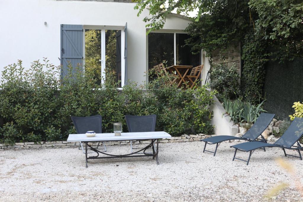 Saint-Cannat House | Maison calme et verdure