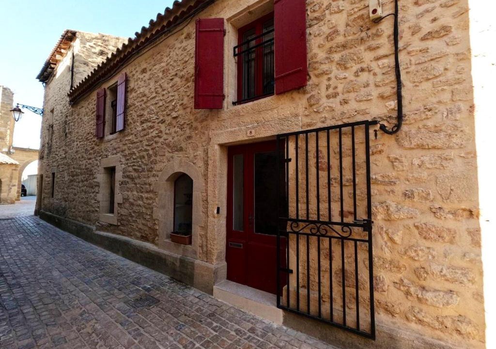 Castillon-du-Gard House | Maison de 3 chambres a Castillon du Gard a 100 m de la plage avec wifi