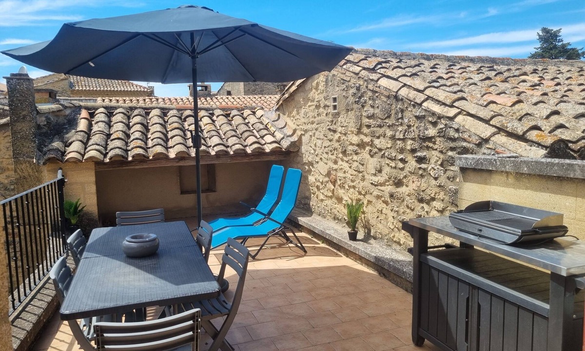 Vers-Pont-du-Gard House | Maison Maluvi