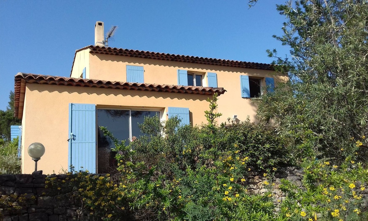 Lorgues House | Mas Chardons Bleus 130 m2 6 people garden 4000 m2 natural and quiet area