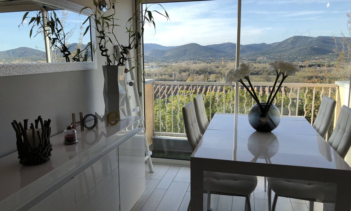 Cogolin Apartment | Modern apartment, Gulf of Saint Tropez