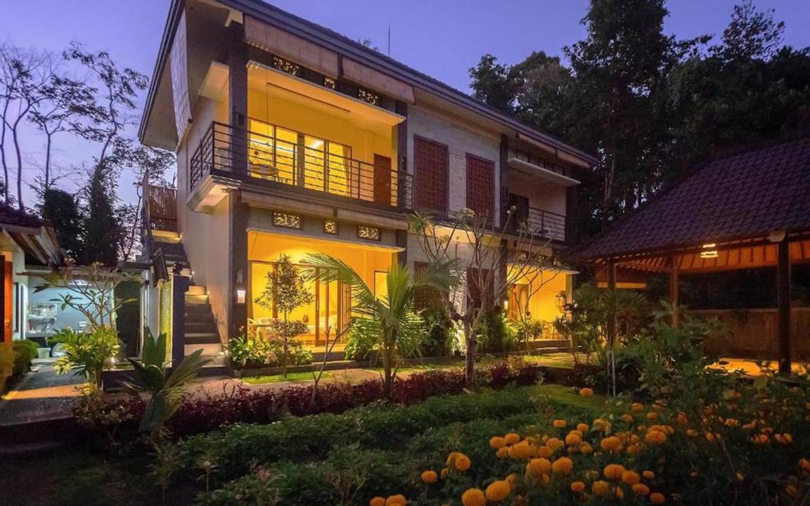 Kemenuh House | Motel ∙ 8 guests