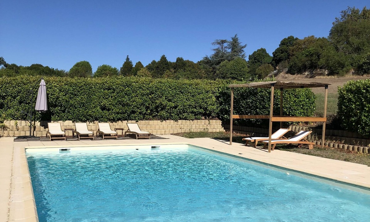 Forcalquier House | New! Renovated cottage in old mill with swimming pool