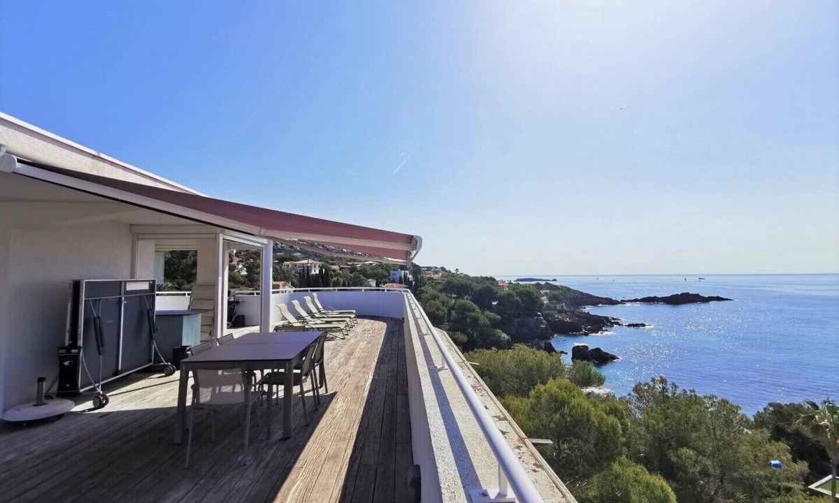 Antheor Apartment | Nice rooftop apartment, stunning sea view