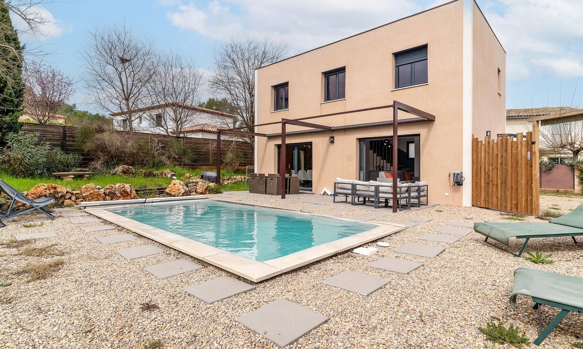 Les Arcs-sur-Argens House | Pet friendly home in Les Arcs