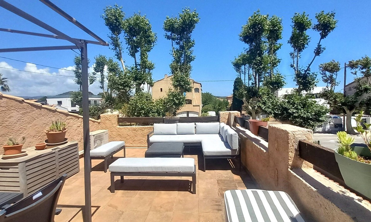 Miramar Apartment | Pleasant air-conditioned T2 Nice cosy 25m² terrace