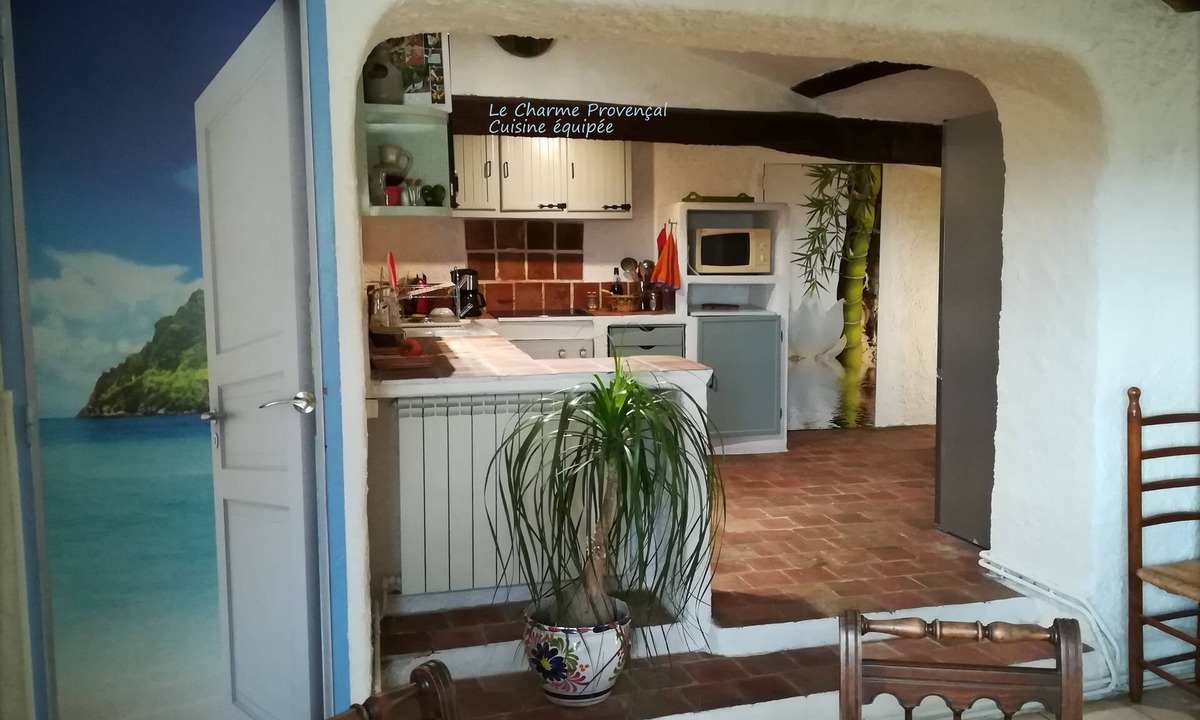 Lorgues Apartment | "Provençal charm", Apartment of character, classified 2 *