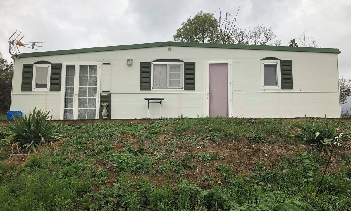 Damiatte House | Quiet 2CH mobile home in the countryside with view of horses